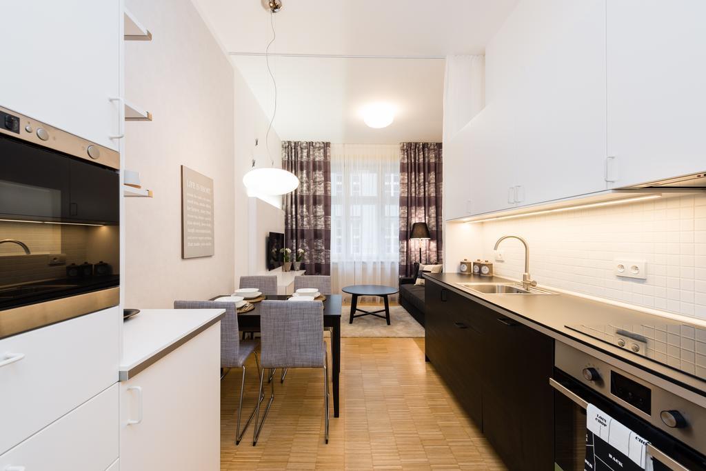 Modern Apartment Charvatova Prag Exterior foto